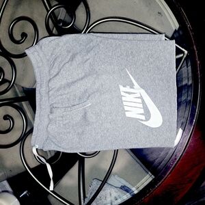 Nike Gray Men's Shorts